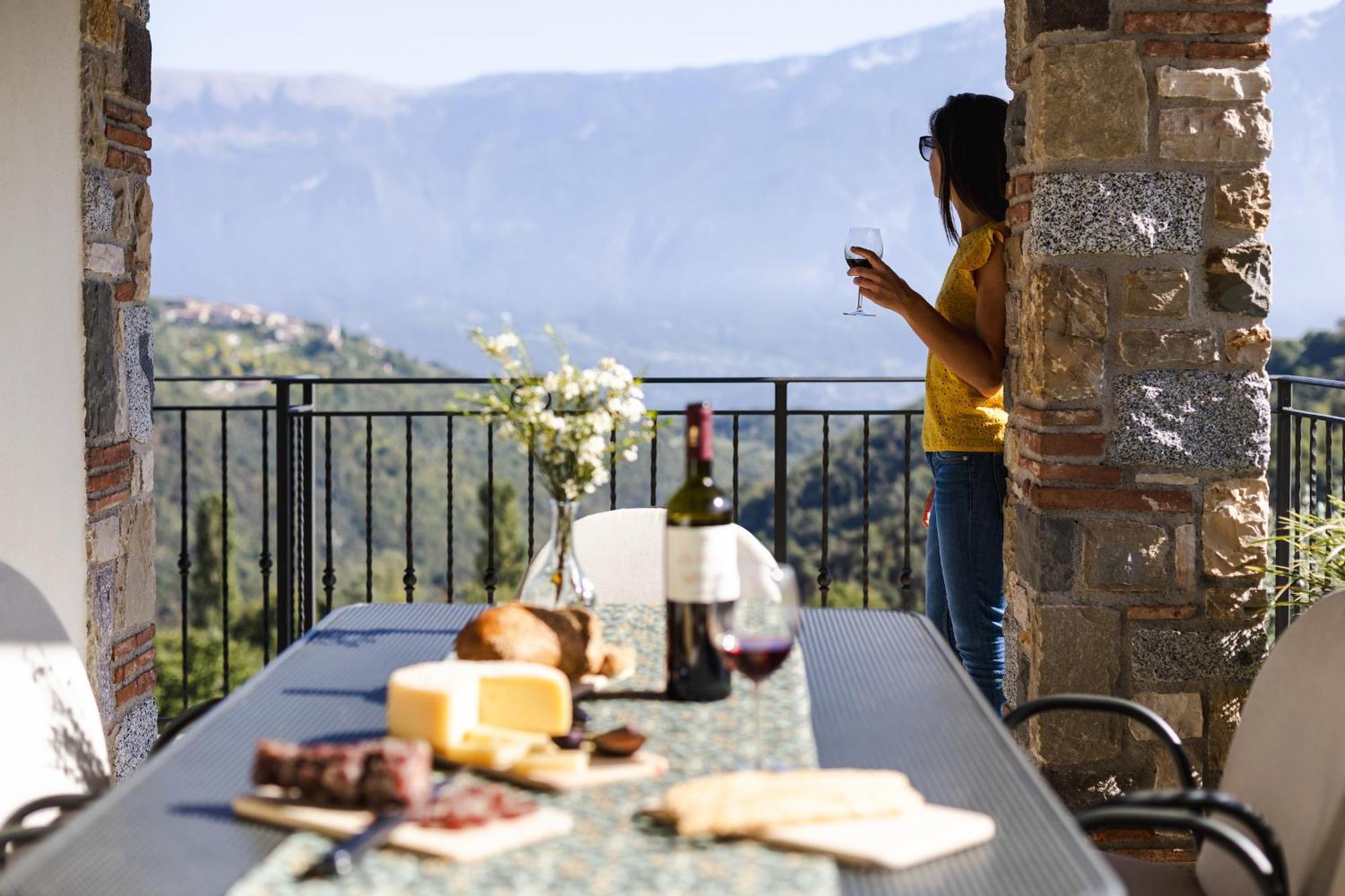 Mos Country House Tremosine Экстерьер фото