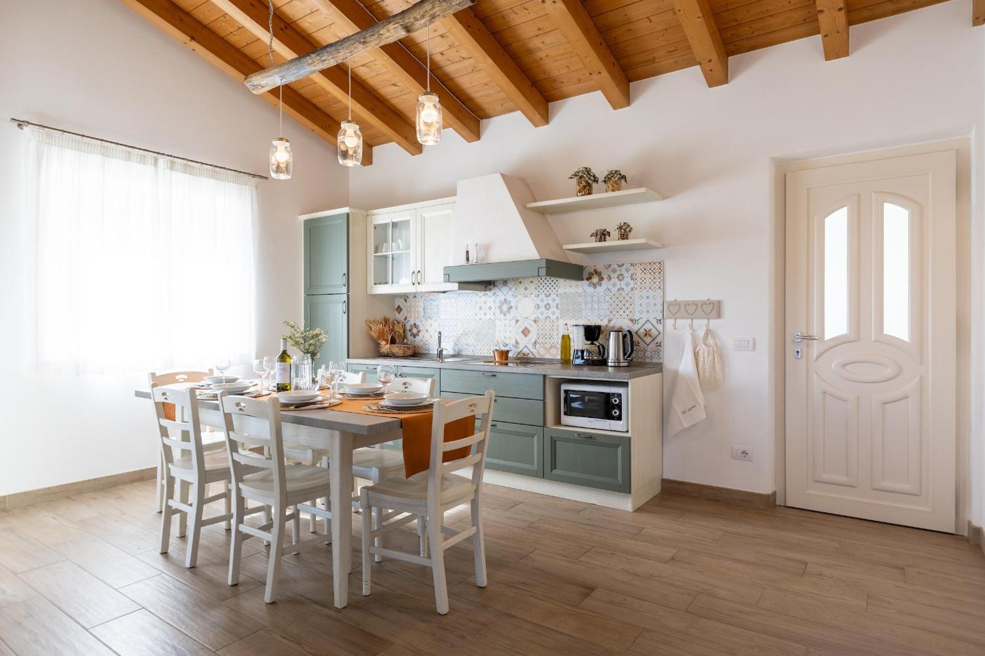 Mos Country House Tremosine Экстерьер фото